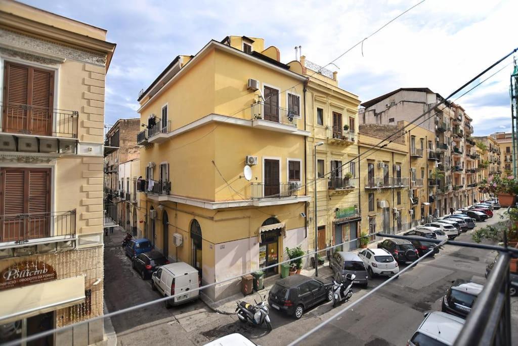Iflat Downtown House Apartamento